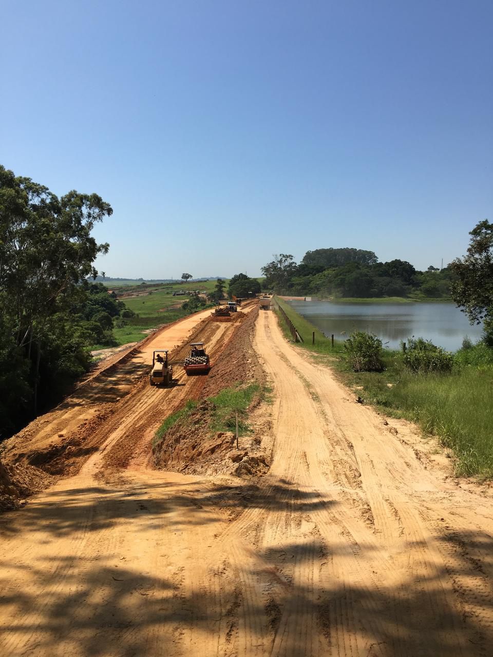Trabalho de terraplenagem 4